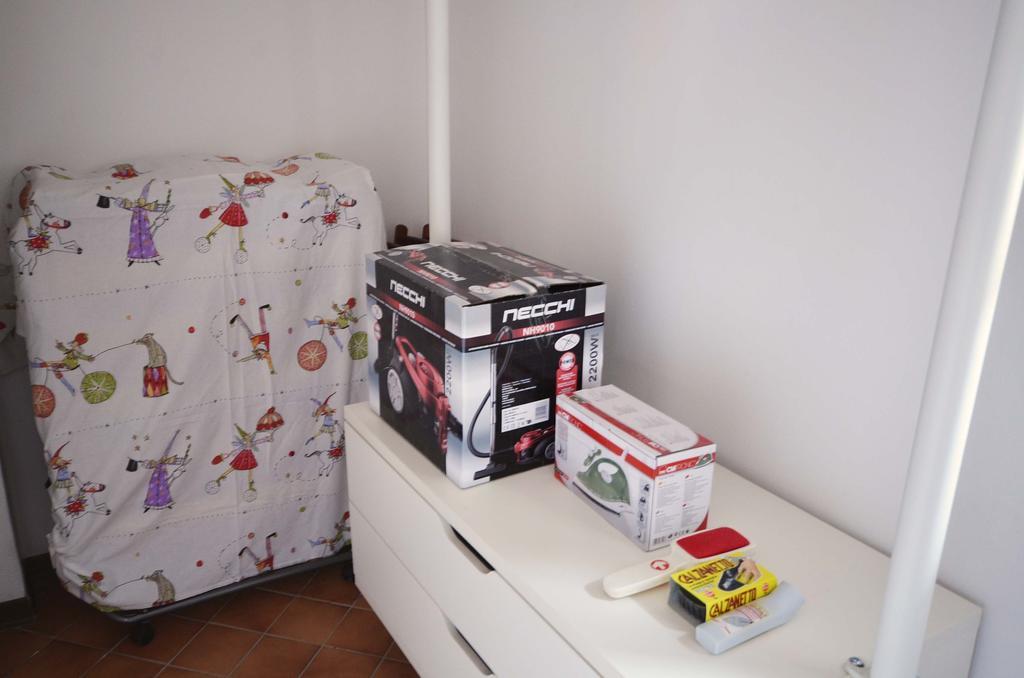 4-Tourist House Bologna-Studio - Self Check-In Bolonha Exterior foto